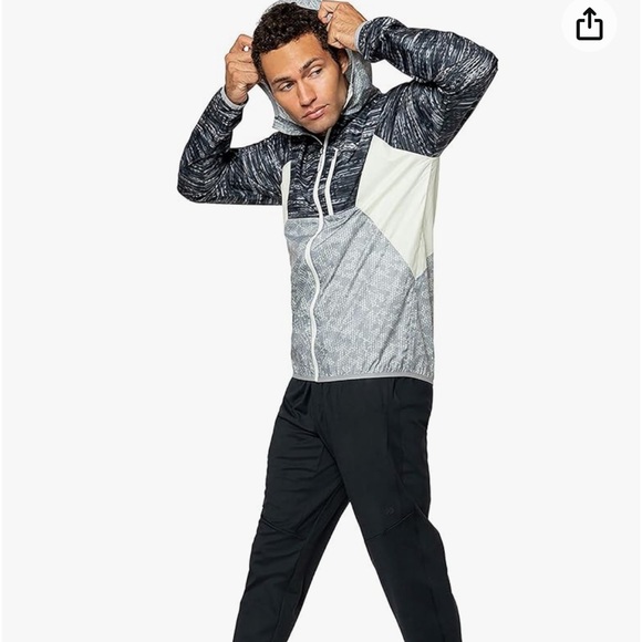 Men’s Golite ReGreen ultralight packable running shell medium - Picture 11 of 11